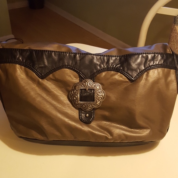 Super soft and pretty purse - Picture 2 of 7